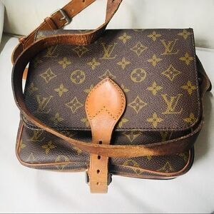 COPY - Louis Vuitton Cartouchiere Cross body bag